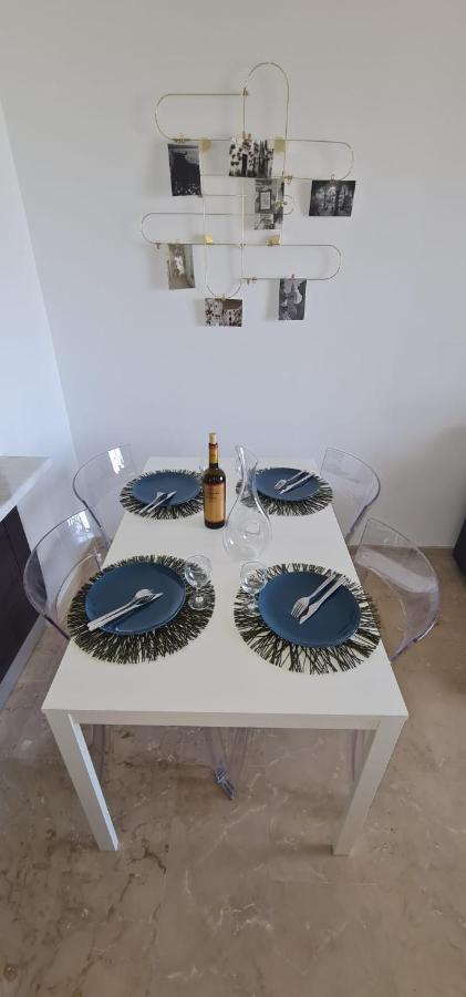 Small Oasis - Appartement 6 Personnes Manilva Exterior photo